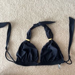 VIX Swimwear BLack bikini top